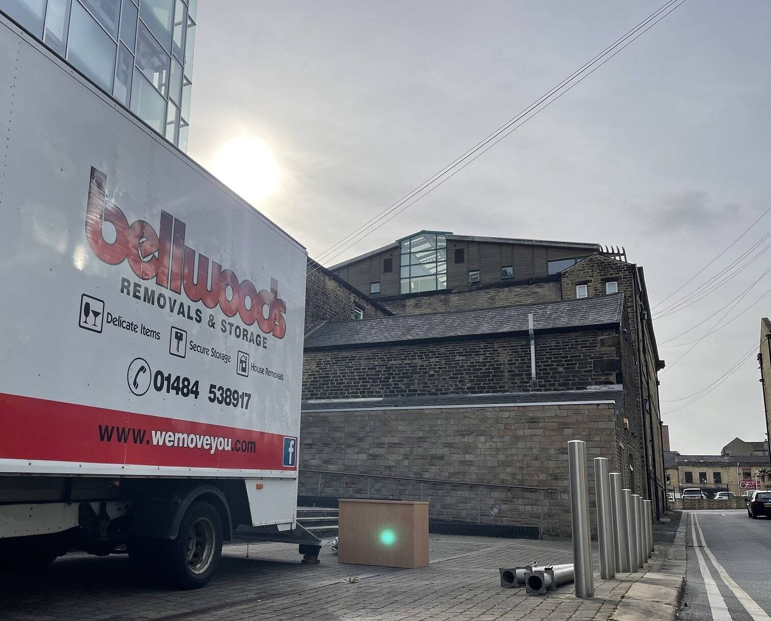 Bellwoods removal van in Skelmanthorpe